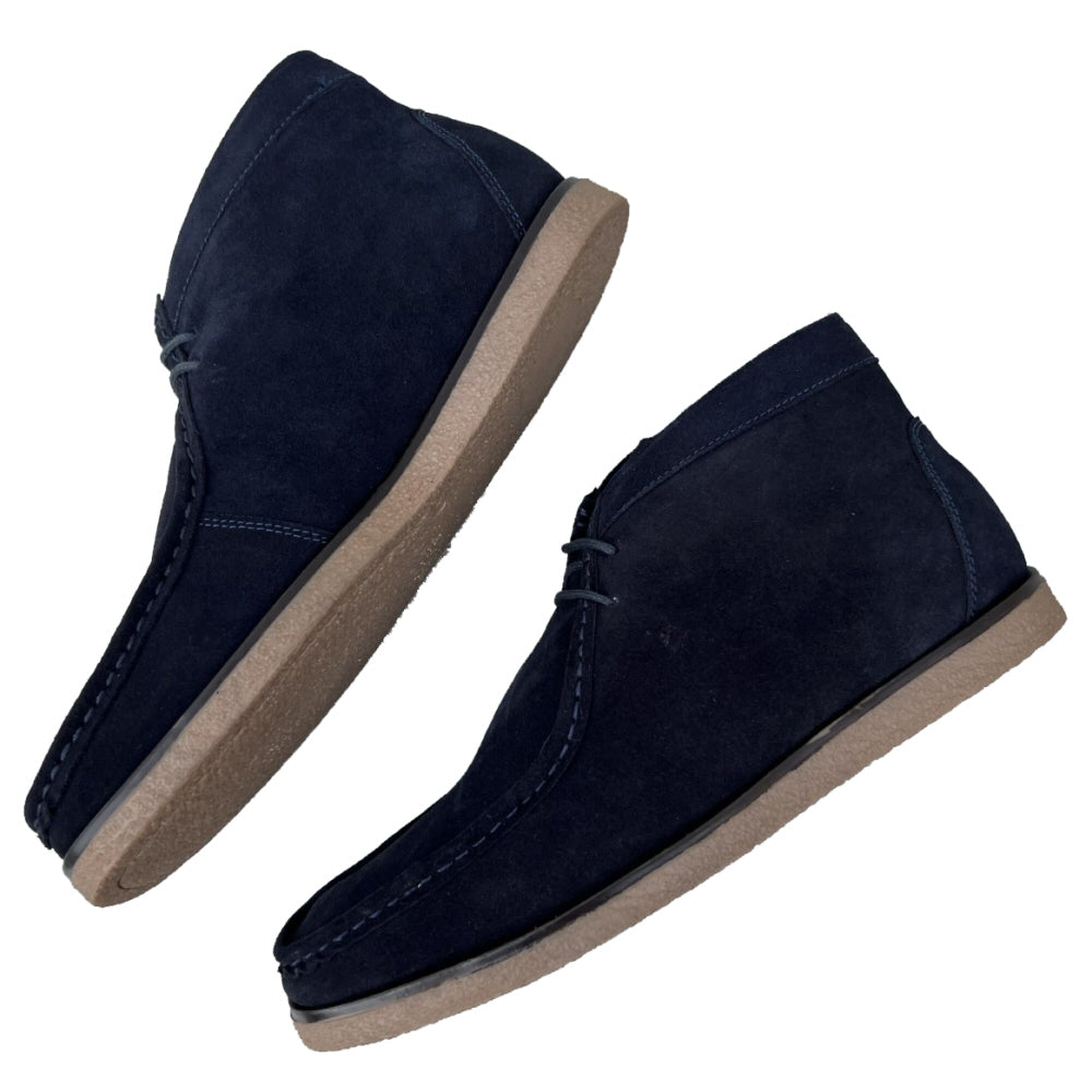 Roamers Mod Suede 2 Hole Rubber Sole Wallabee Boot Navy