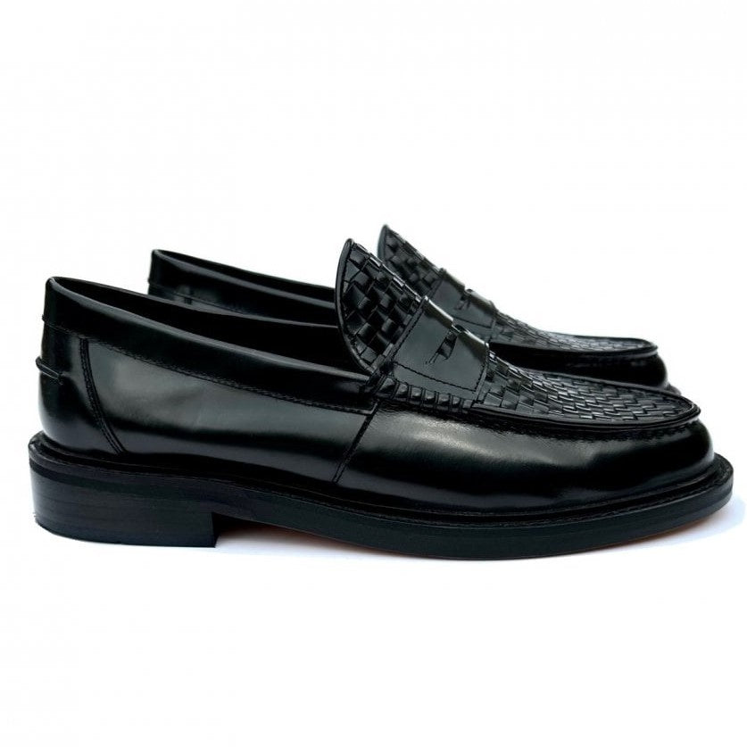 Delicious Junction Basket Weave Loafer Black