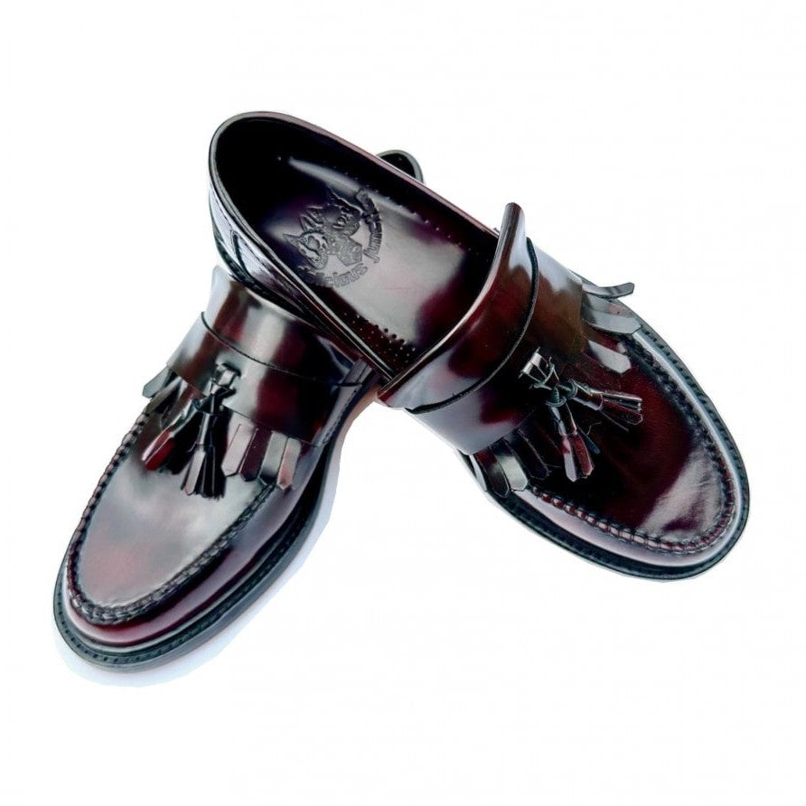 Delicious Junction Tassel Loafers Oxblood